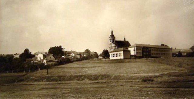 Křenov skola.jpg